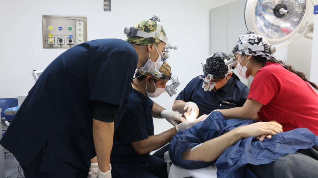 The first FUE Hair Transplant training of 2018 – Dr. Aamir and Dr. Madi –  Qatar - HTTC